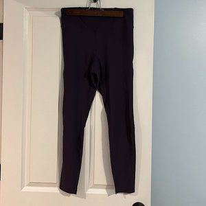 Spalding Purple Athletic Leggings SIZE MEDIUM